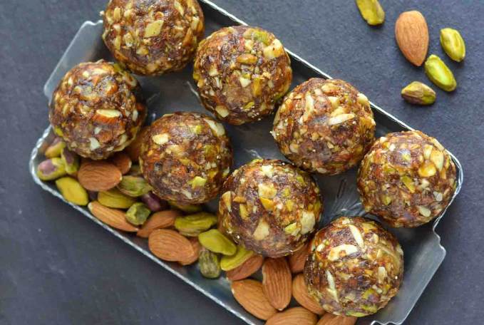 Nuts & Seeds Powder Laddoos